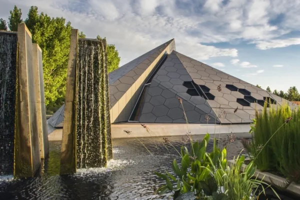 denver science pyramid